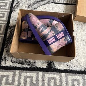 UGG Classic Clear Mini Marble Boots in Purple and Pink